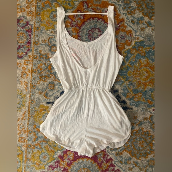 SOLD!! PINK VS White Chinched waist Hip Pockets Swim Coverup Romper M - Picture 7 of 16